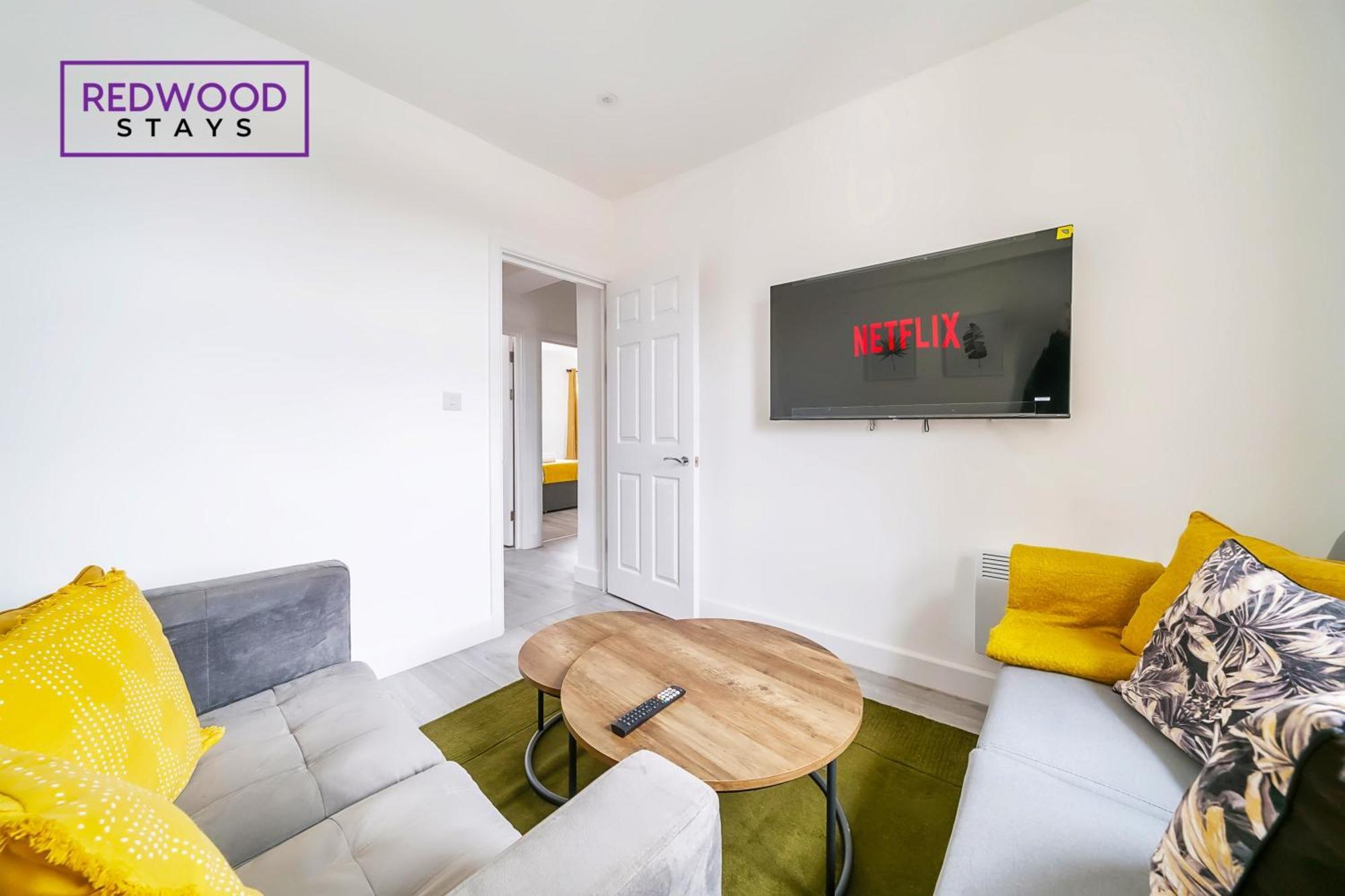 Brand New, 2 Bed 1 Bath, Modern Town Center Apartment, Free Wifi & Netflix By Redwood Stays Aldershot Kültér fotó